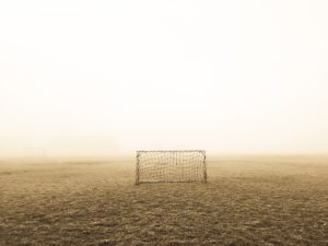 「頑張る」はボヤけてる。